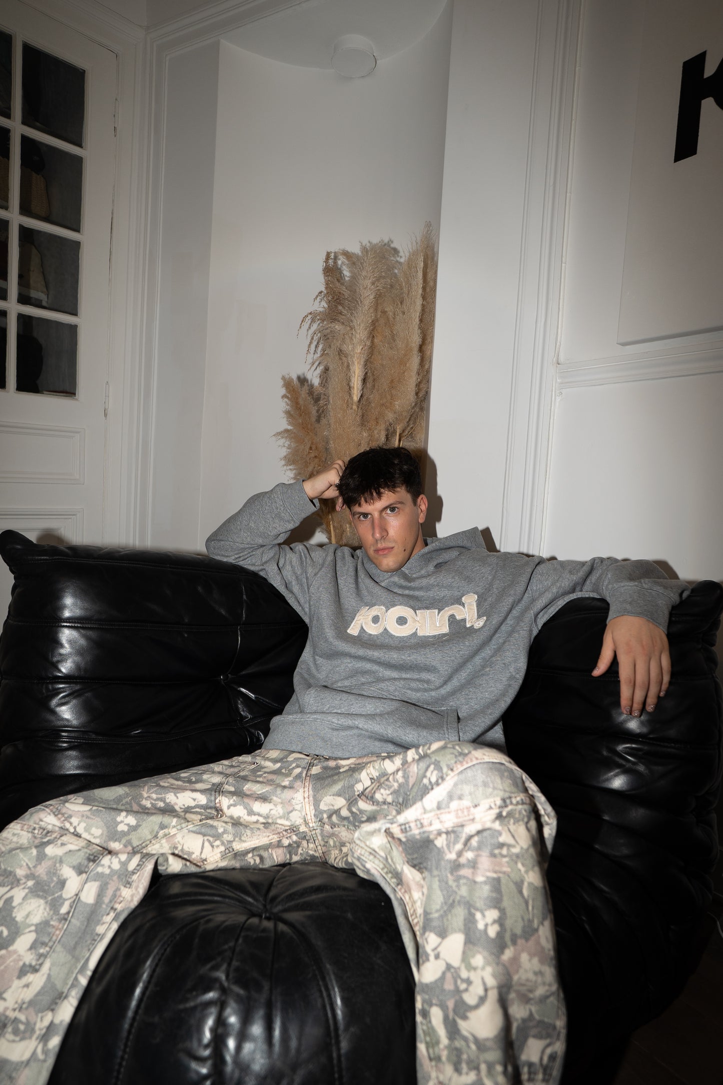 GREY & CREAM HOODIE "PARI"