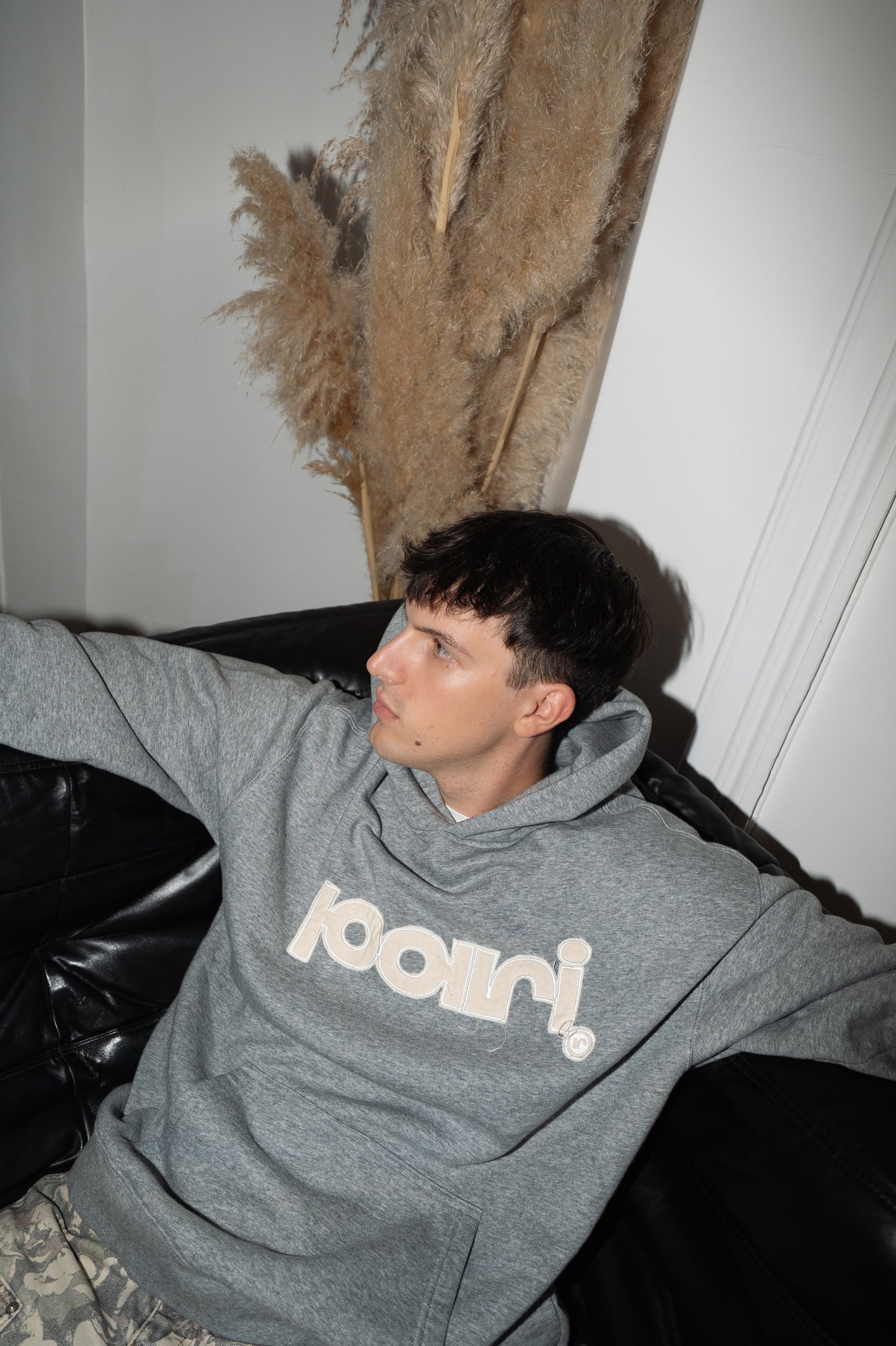 GREY & CREAM HOODIE "PARI"