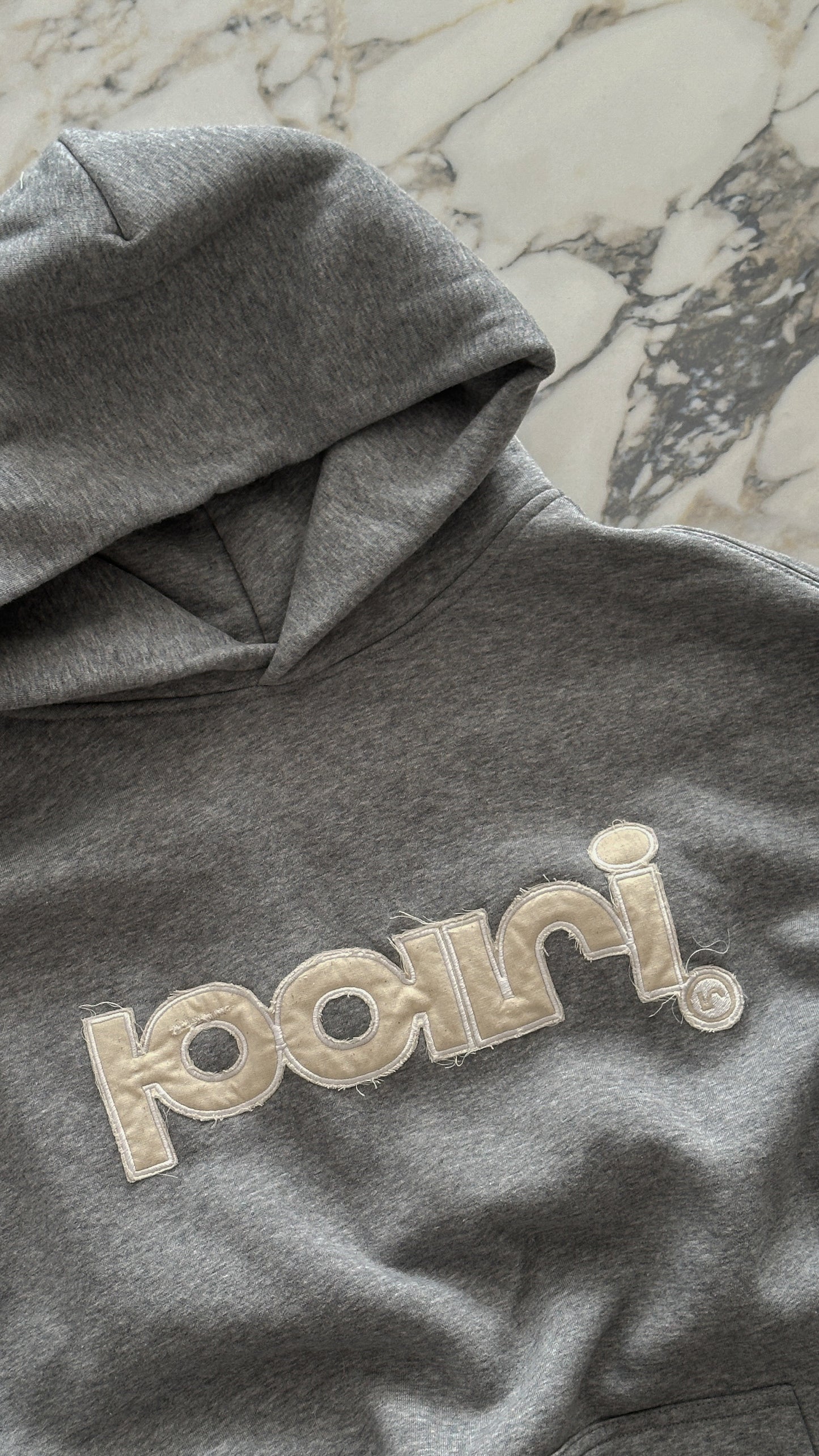 GREY & CREAM HOODIE "PARI"